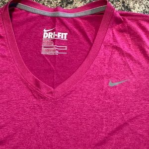 Women’s Nike dri-fit shirt